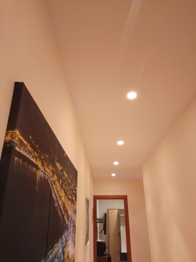La Grotta Stazione Villa Salerno Eksteriør billede