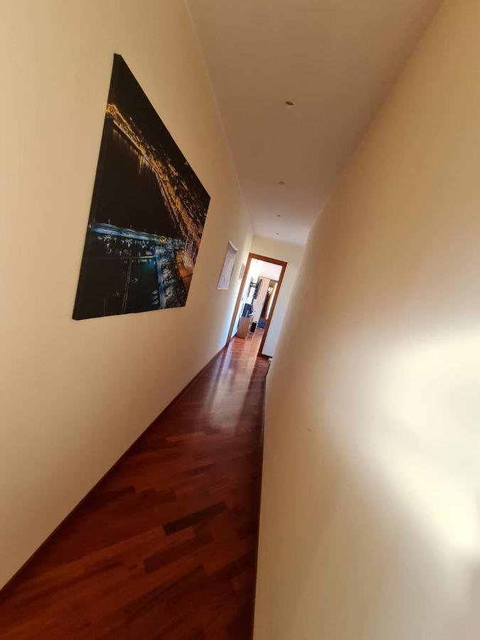 La Grotta Stazione Villa Salerno Eksteriør billede